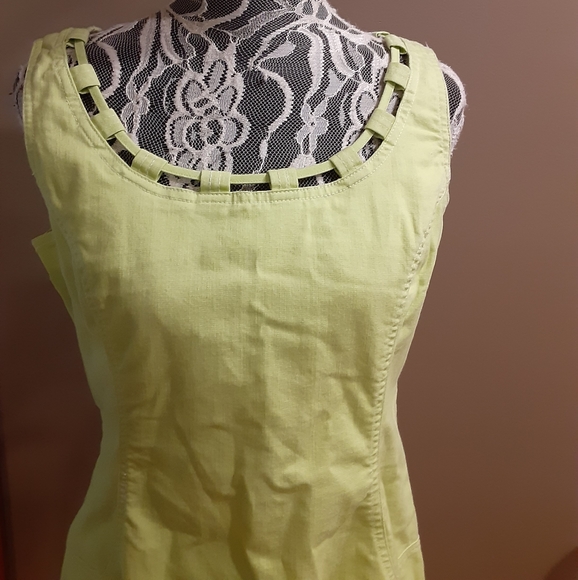 Gorgeous Lime Green Dress🌹 SOLD - Picture 3 of 4